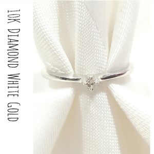 10K Solid White Gold Classic Band Diamond Ring Sz 6 1/4